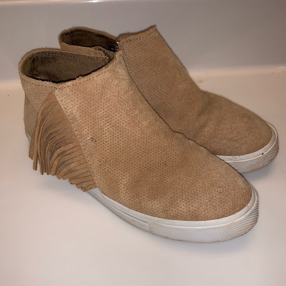 Minnetonka “Gwen” bootie